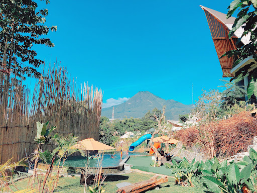 Oak Tree Glamping Resort