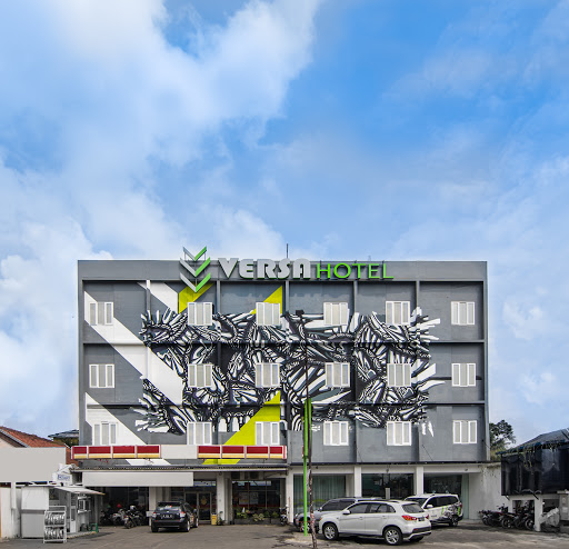 Versa Hotel Bekasi