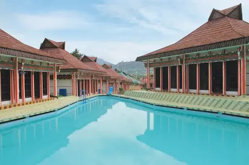 Danau Toba International Cottage