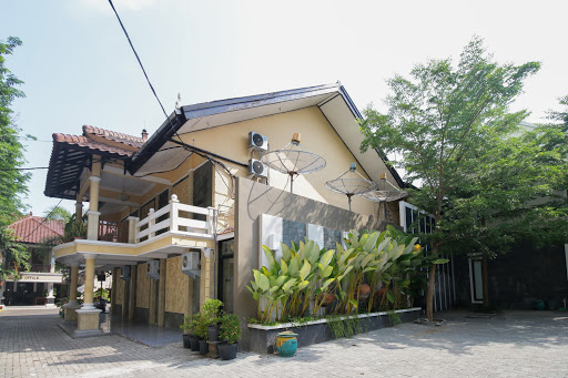 Airy Syariah Dr Wahidin 43 Bojonegoro