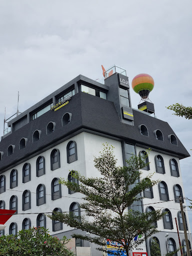 MaxOne Hotel Loji Kridanggo