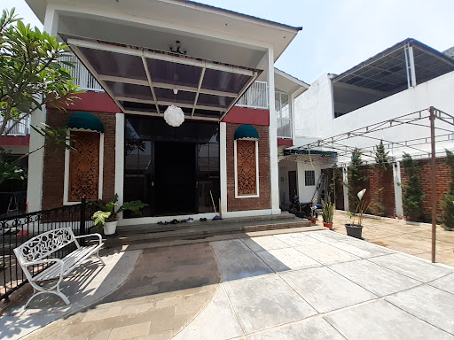 Villa Ambarwati