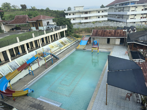 Kampung Abdi Resort