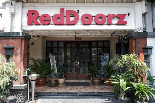 RedDoorz near WaterBoom Lippo Cikarang