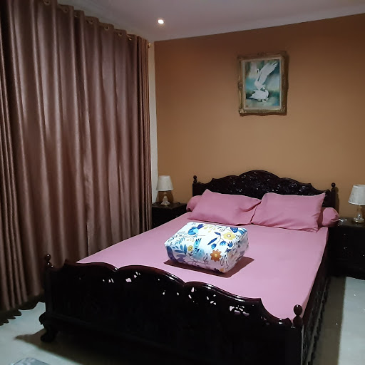 Dhers Kost & Guesthouse