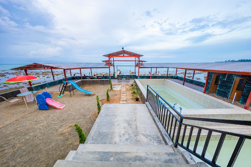 Mega Nasional Hotel & Restaurant