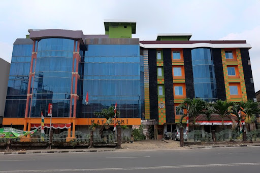 Hotel Matahari 1
