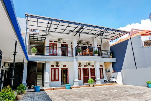 OYO 1566 El Reyshi Family Residence Syariah