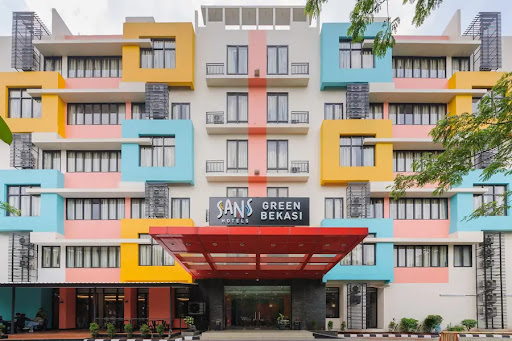 Sans Hotel Green Bekasi