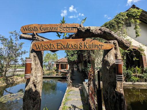 RedDoorz @ Jalan Tanjung Blitar