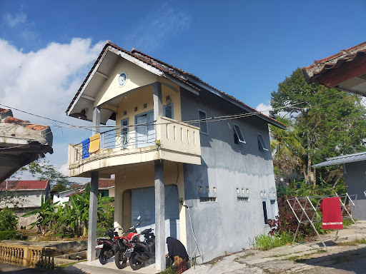 Aulia Zahra Kost