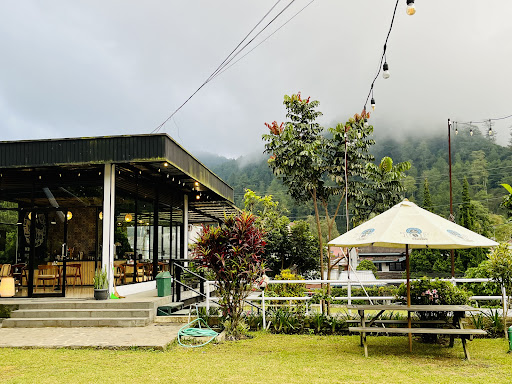 Hotel dan Garden Resto Pondok Asri
