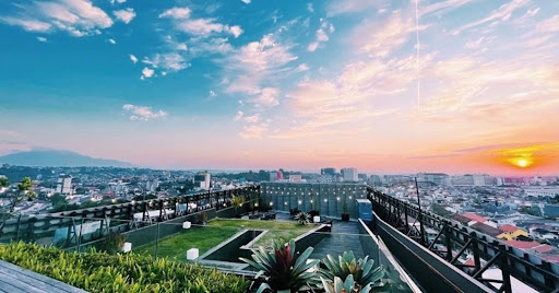 ARTOTEL Gajahmada Semarang