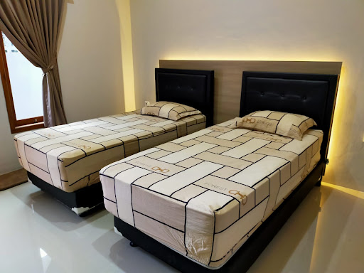 RUMAH KOST & RUMAH SINGGAH