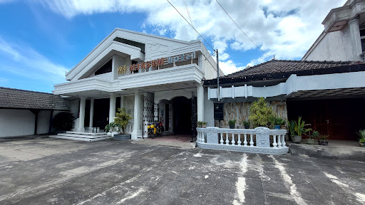 Hotel Maksum Ngawi