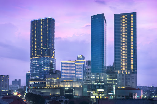 Four Points by Sheraton Surabaya, Tunjungan Plaza