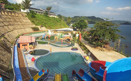 Capital O 3436 Hotel Kahai Beach Resort