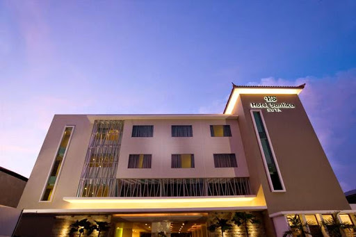 Hotel Santika Kuta Bali