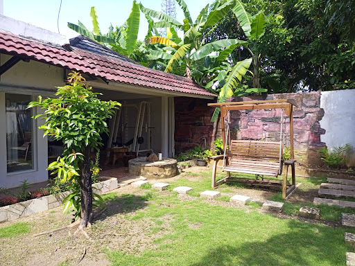 Urbanview Homestay Cendrawasih By RedDoorz