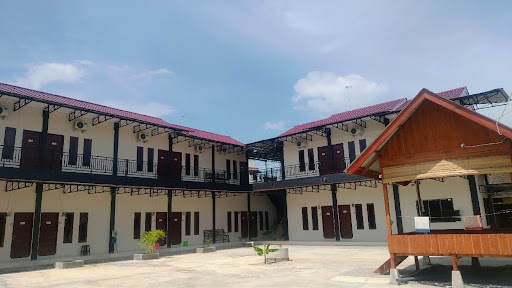Hanania House