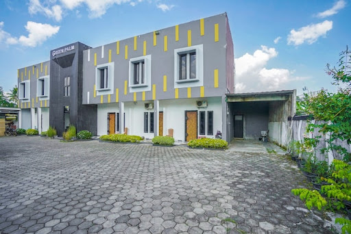 green palm kostel