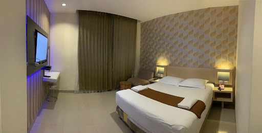 VICTORIA INN MANADO