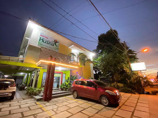 Hotel Raudhatul Husna