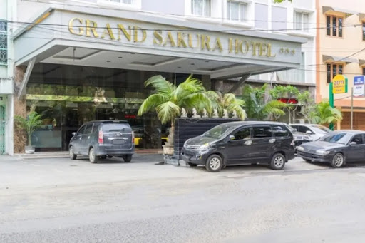 Grand Sakura Hotel