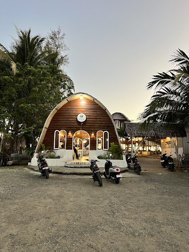 Penginapan KANA HASYA HOMESTAY "Rumoh Jamee"