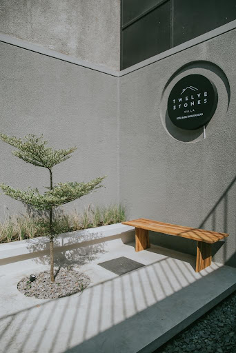 Twelve Stones Villa KBP