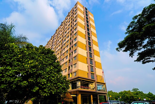 Collection O 1453 The Edge Apartment Cimahi By Kamarku