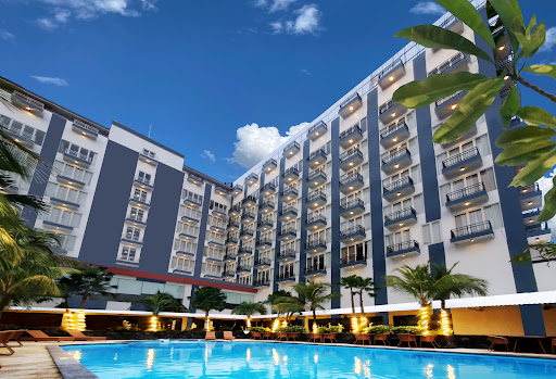 M Bahalap Hotel