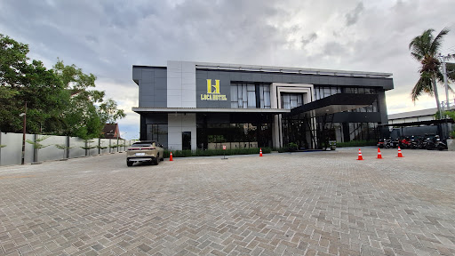Loca Hotel