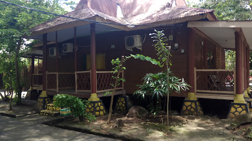 Camplong Hotel