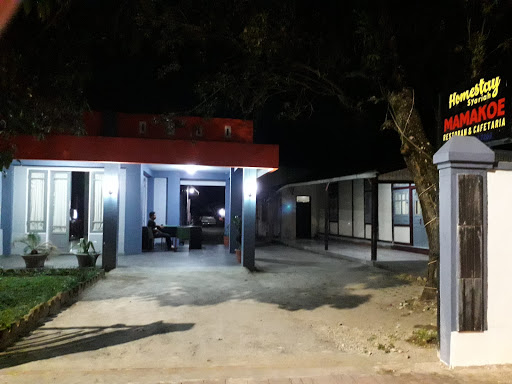Hotel Homestay Roemah Mamakoe