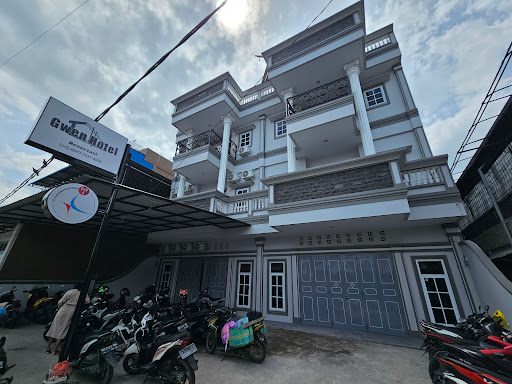 RedDoorz near Stasiun Pematangsiantar