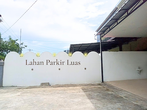 Home Suite Home Singkawang