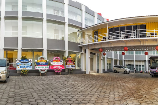 Hotel 168