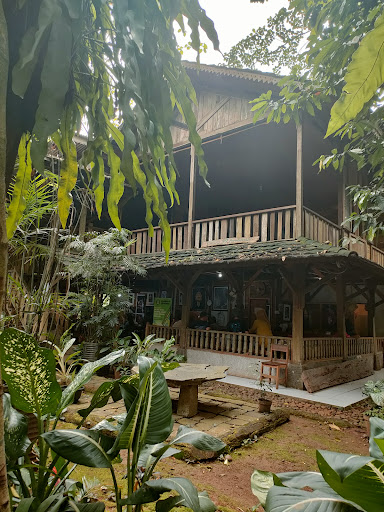 Kampung 99 Pepohonan