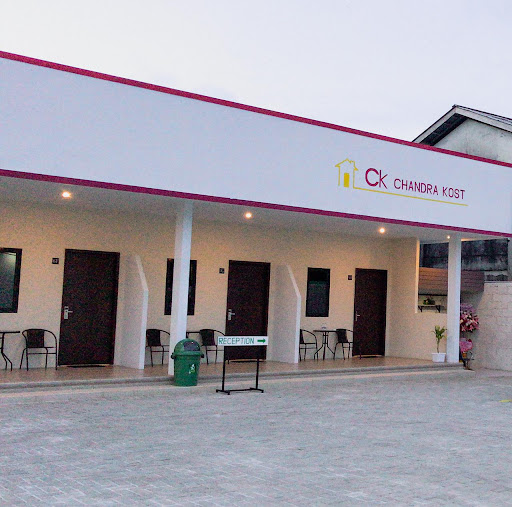 Chandra Kost