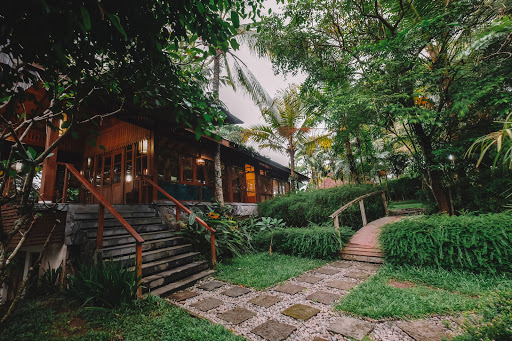 Khayangan Resort