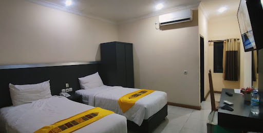 Grand Pangeran Khar Hotel