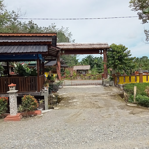 R5 Keramba Inn Resto