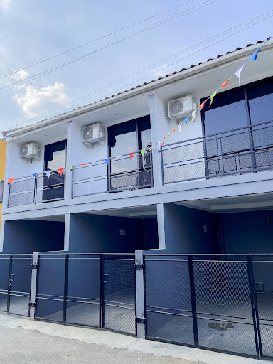 MyHome Guesthouse Aparthouse Managed by OmDin