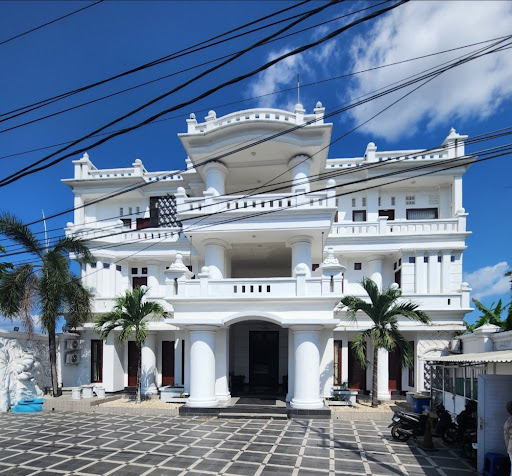 Tema Hotel Sumenep