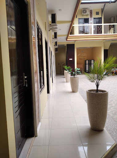 Arya Wiraraja Sweet Home