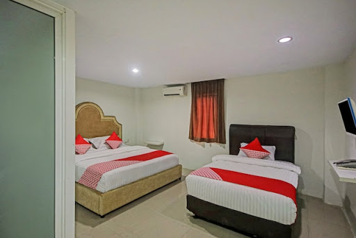 Z Suites Hotel