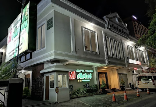 Hotel Syariah Arini Solo