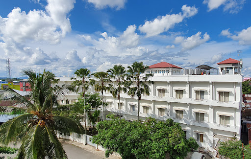 Crown Hotel