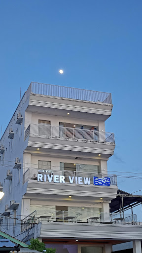 Hotel River View